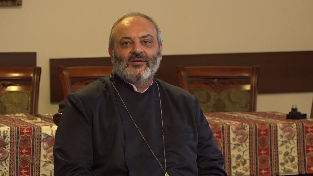 Արագածոտնի թեմի առաջնորդի կալանքը փոխարինվեց տնային կալանքով